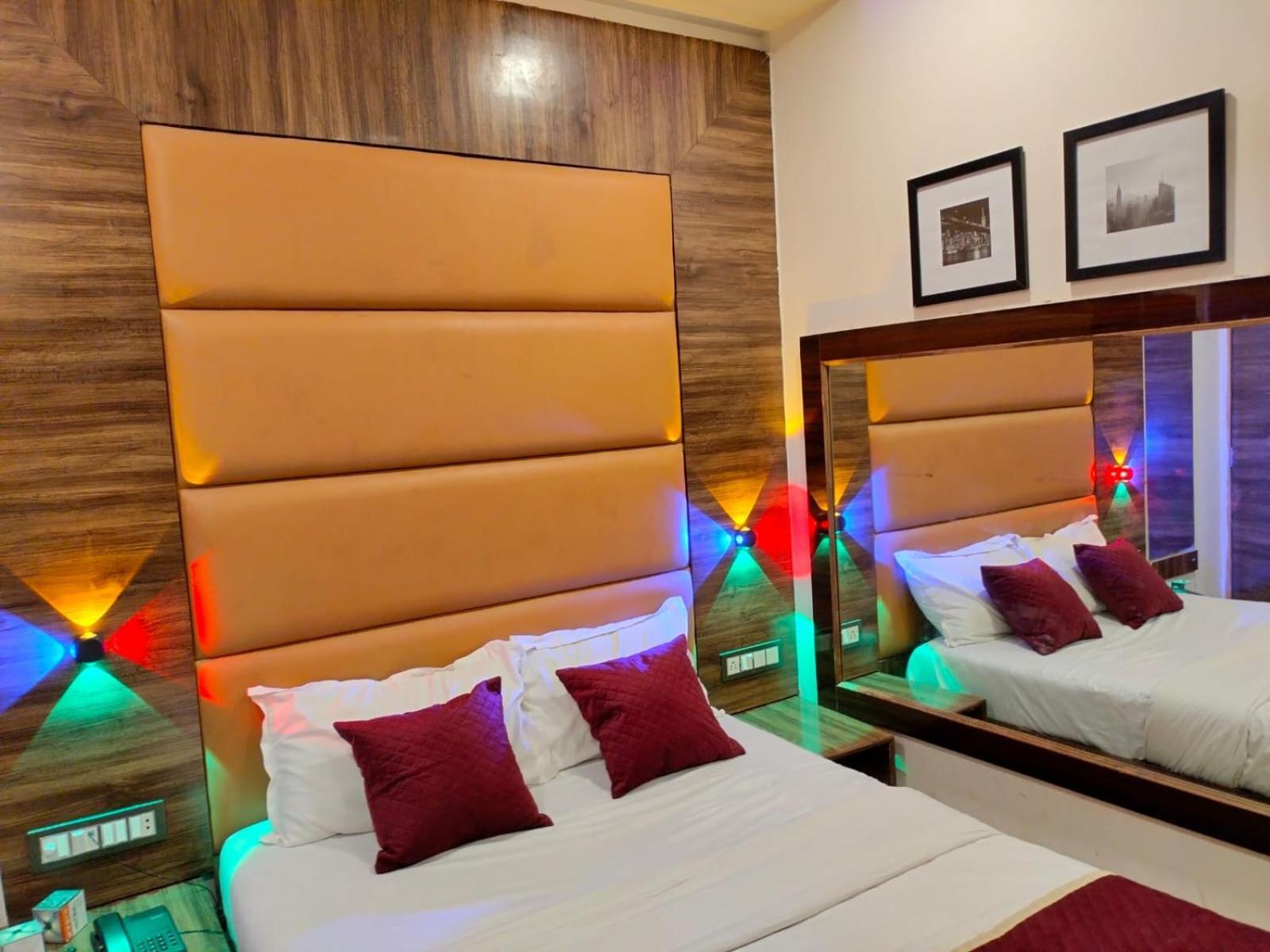 Hotel Blue Wellington - Near Mumbai Airport Luaran gambar