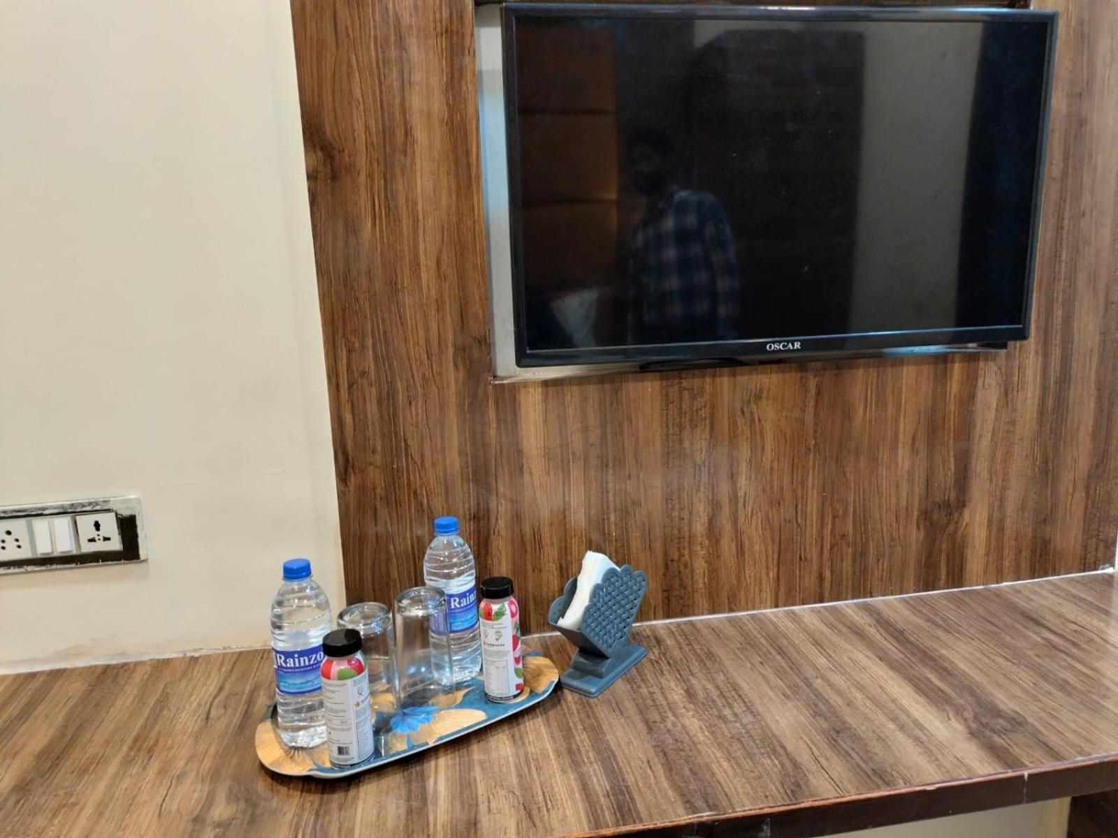 Hotel Blue Wellington - Near Mumbai Airport Luaran gambar